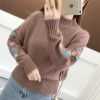 Dicker Strickpullover mit Blumenstickerei aus Kaschmir