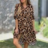 bergroes Hemdblusenkleid mit Leopardenmuster